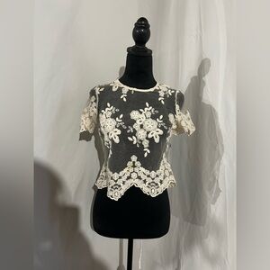 Flawed gem floral lace cream short sleeve shirt layering sexy boho